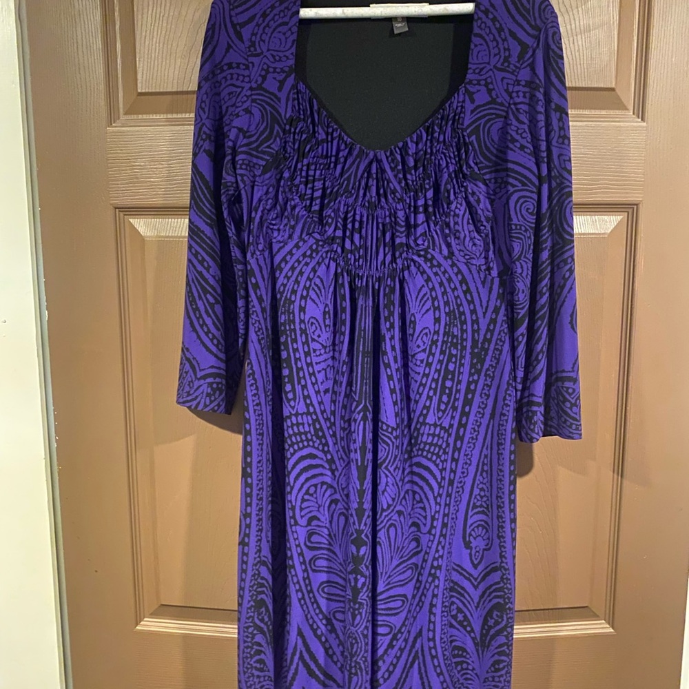 Lot of 8 Gorgeous Dresses, Size Medium